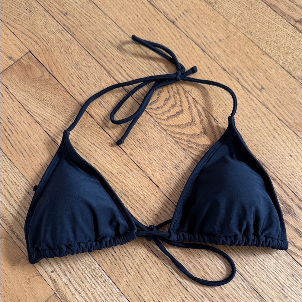 No Boundaries Black String Triangle Bikini Top